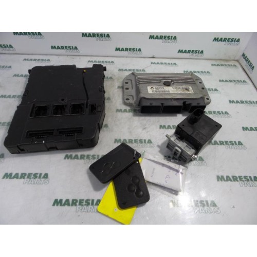 Renault - Megane Scenic - Engine management computer