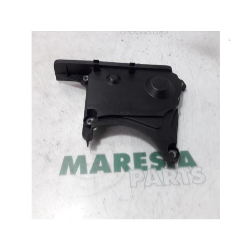 Renault - Megane Scenic - Timing cover