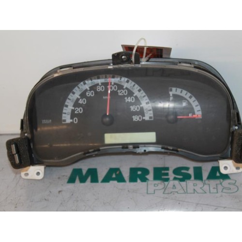 Fiat - Punto - Instrument panel