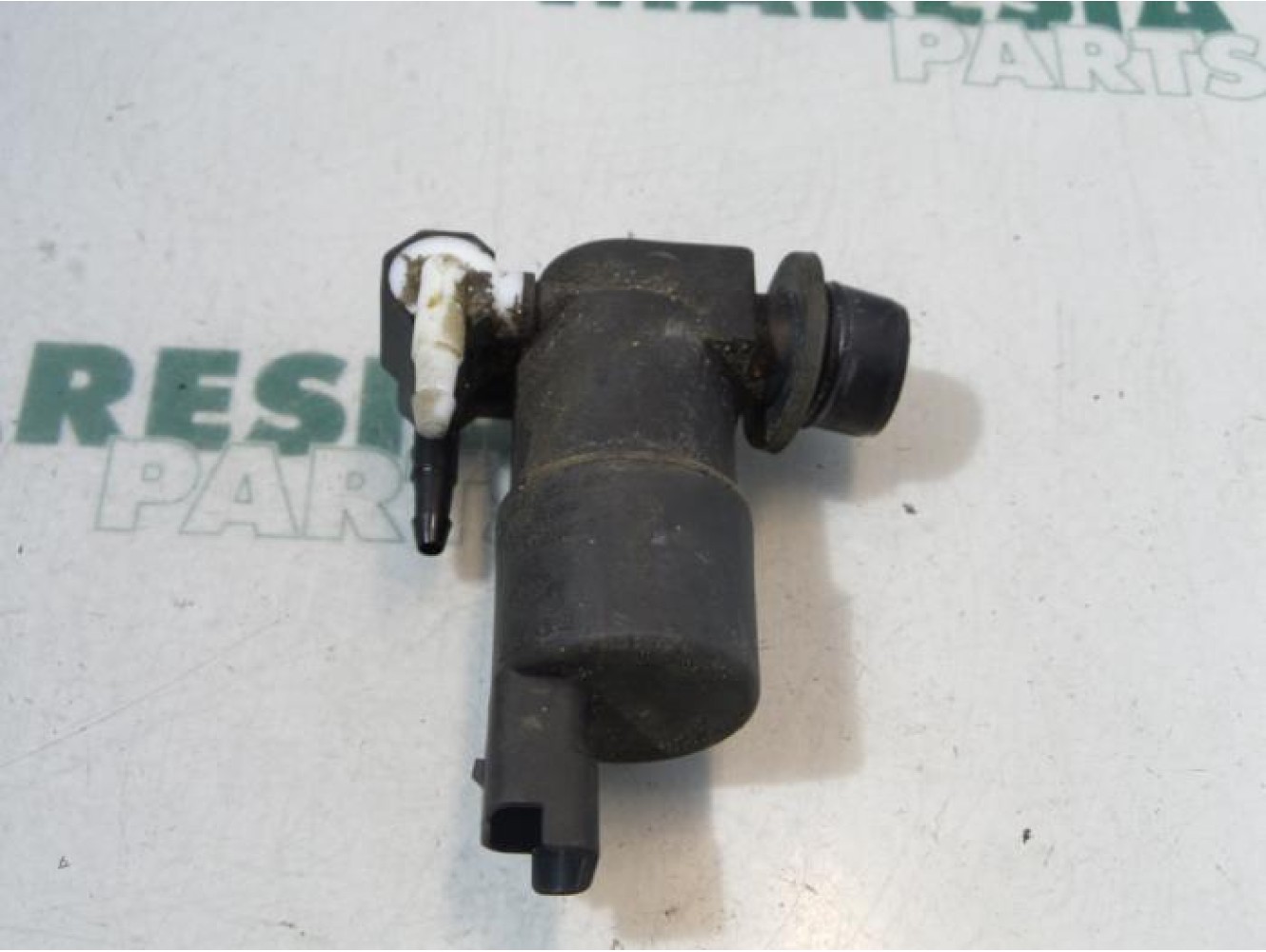 Renault - Vel Satis - Windscreen washer pump