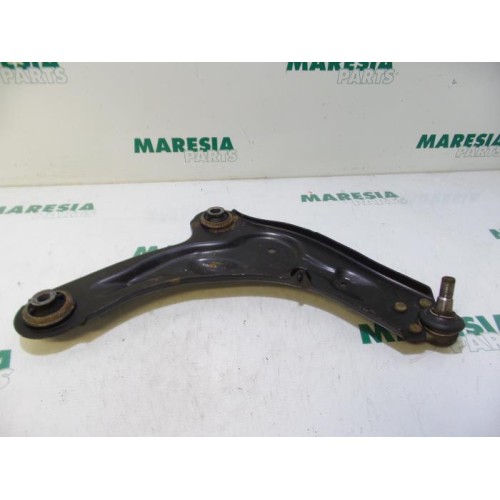 Renault - Vel Satis - Front lower wishbone, right