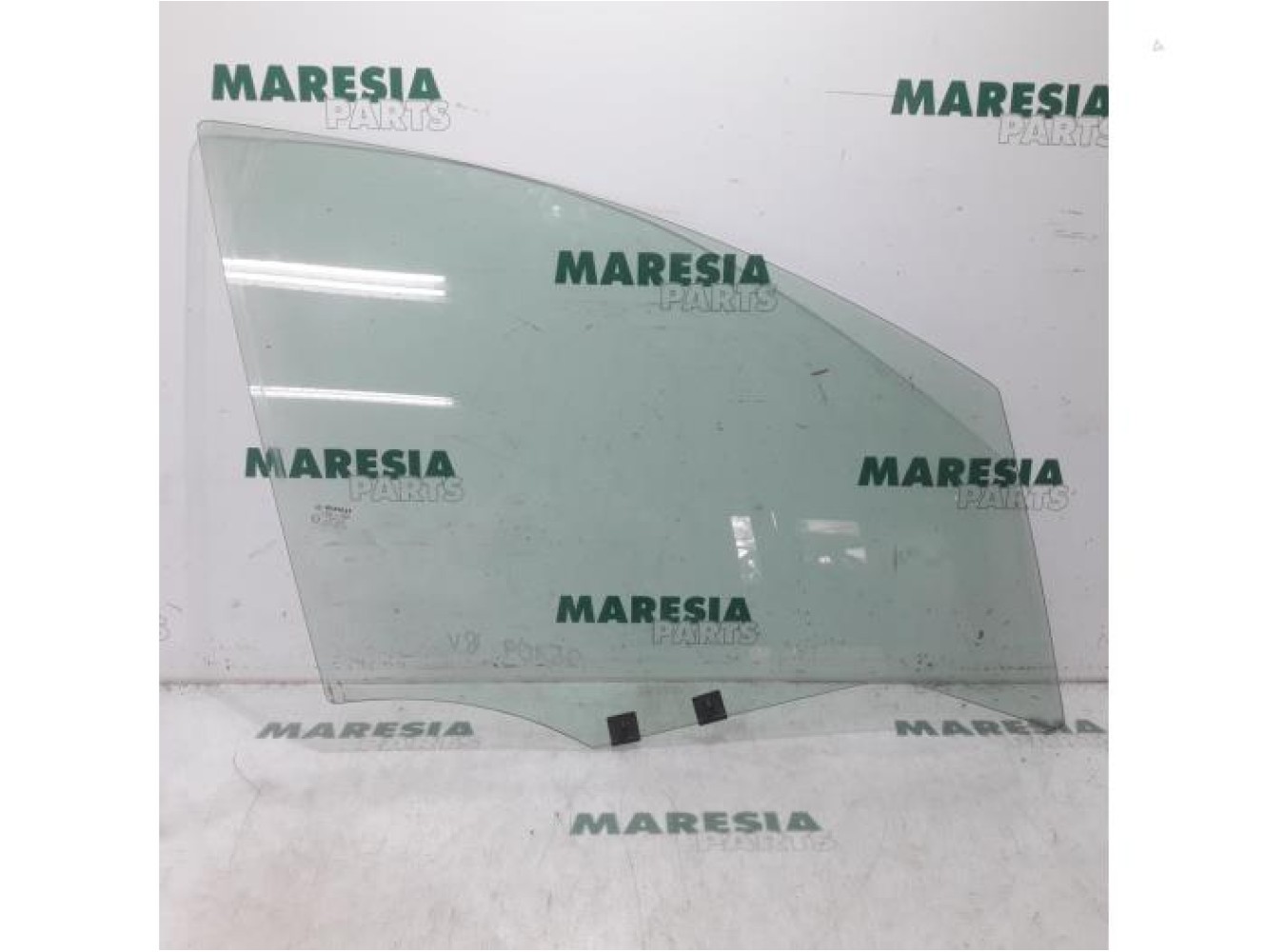 Renault - Clio - Door window 4-door, front right