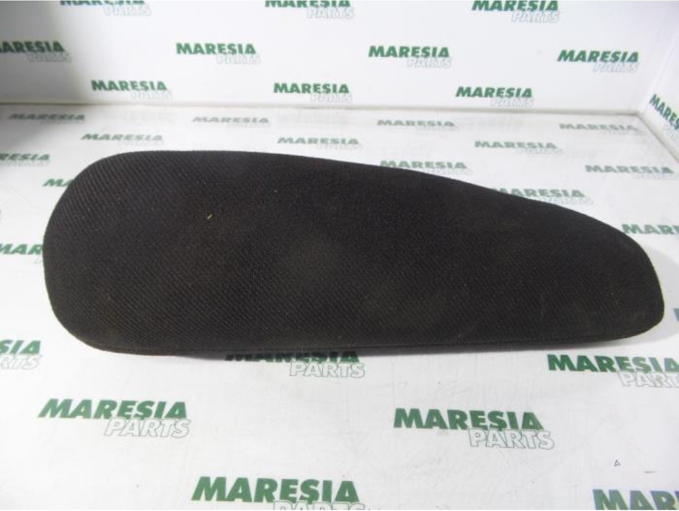 Peugeot - 307 - Armrest