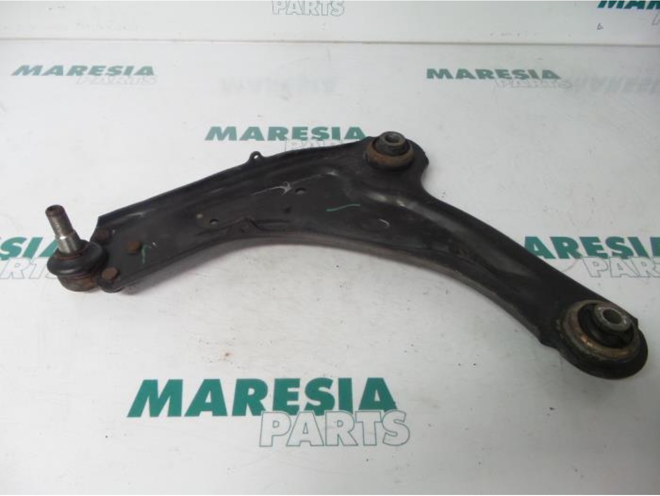 Renault - Laguna - Querlenker unten links vorne