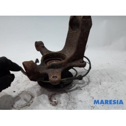 Citroen - C1 - Achsschenkel links vorne