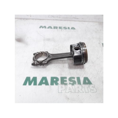 Fiat - Punto - Piston