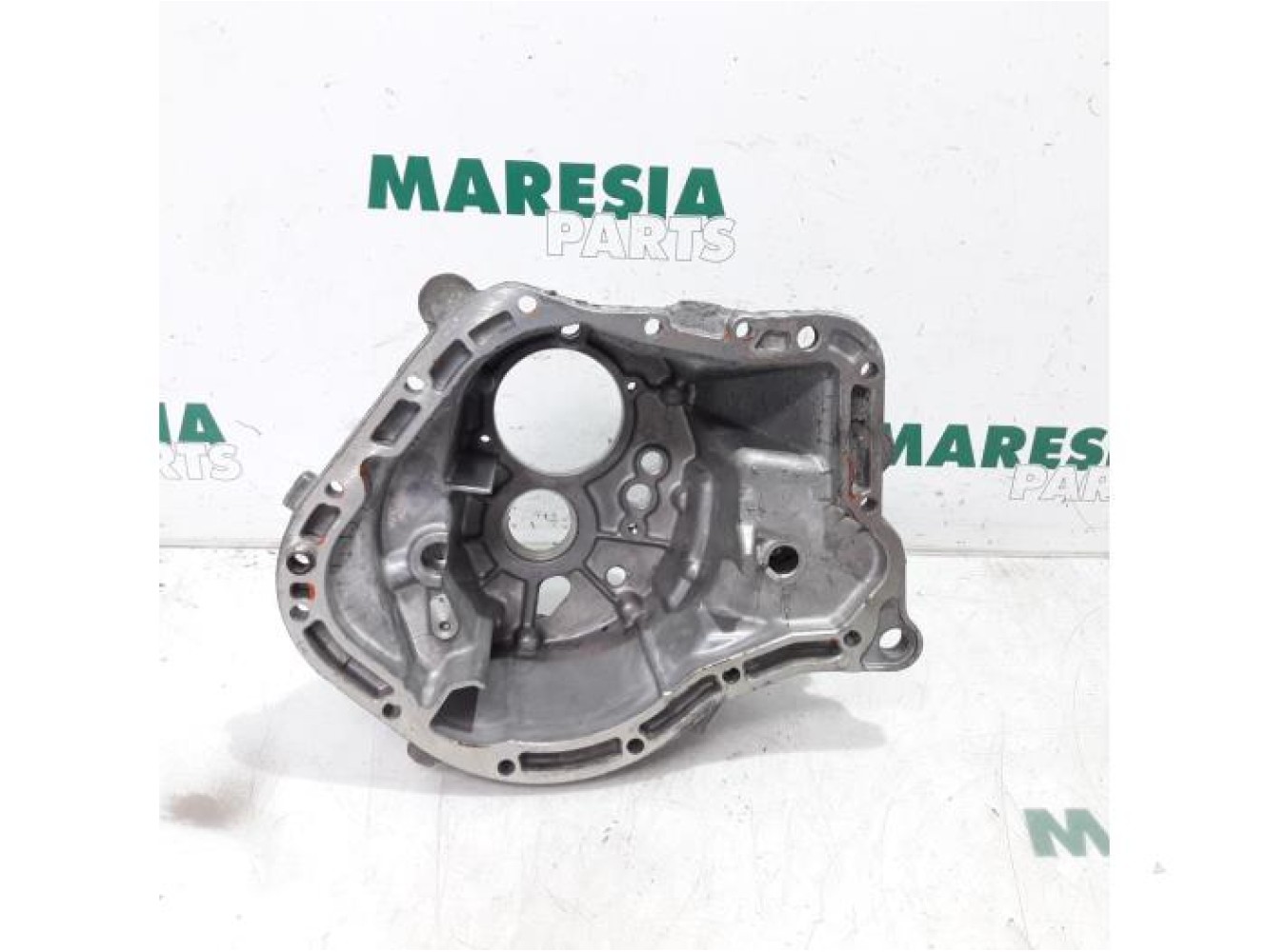 Citroen - C4 Picasso - Gearbox casing