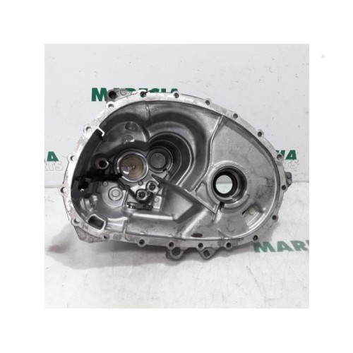 Renault - Megane Scenic - Gearbox casing