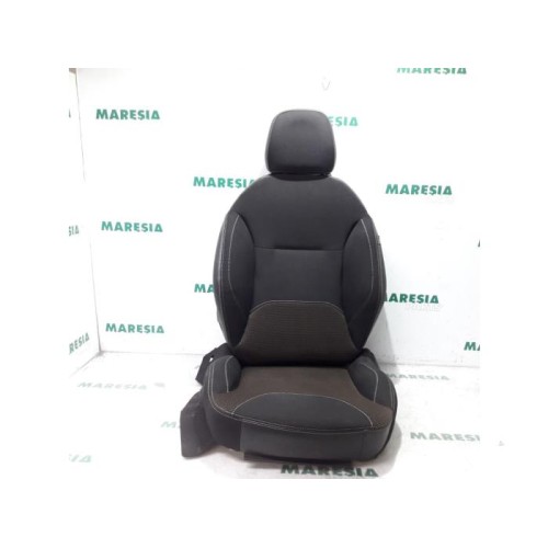 Citroen - C3 - Stoel Bekleding rechts