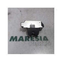 Citroen - C3 - Tailgate lock mechanism
