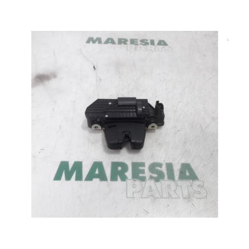 Citroen - C3 - Tailgate lock mechanism
