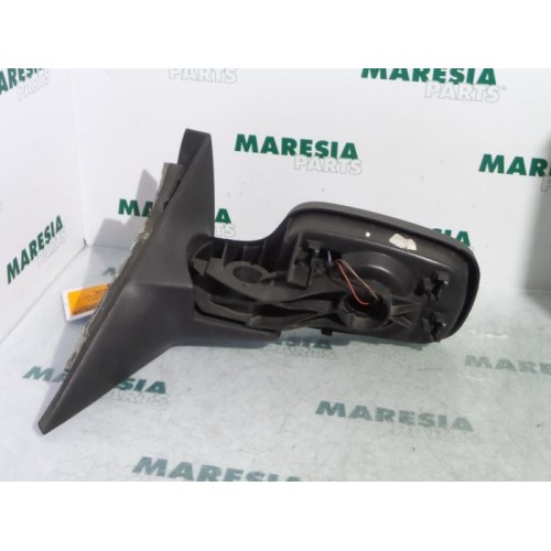 Renault - Megane Scenic - Wing mirror, left