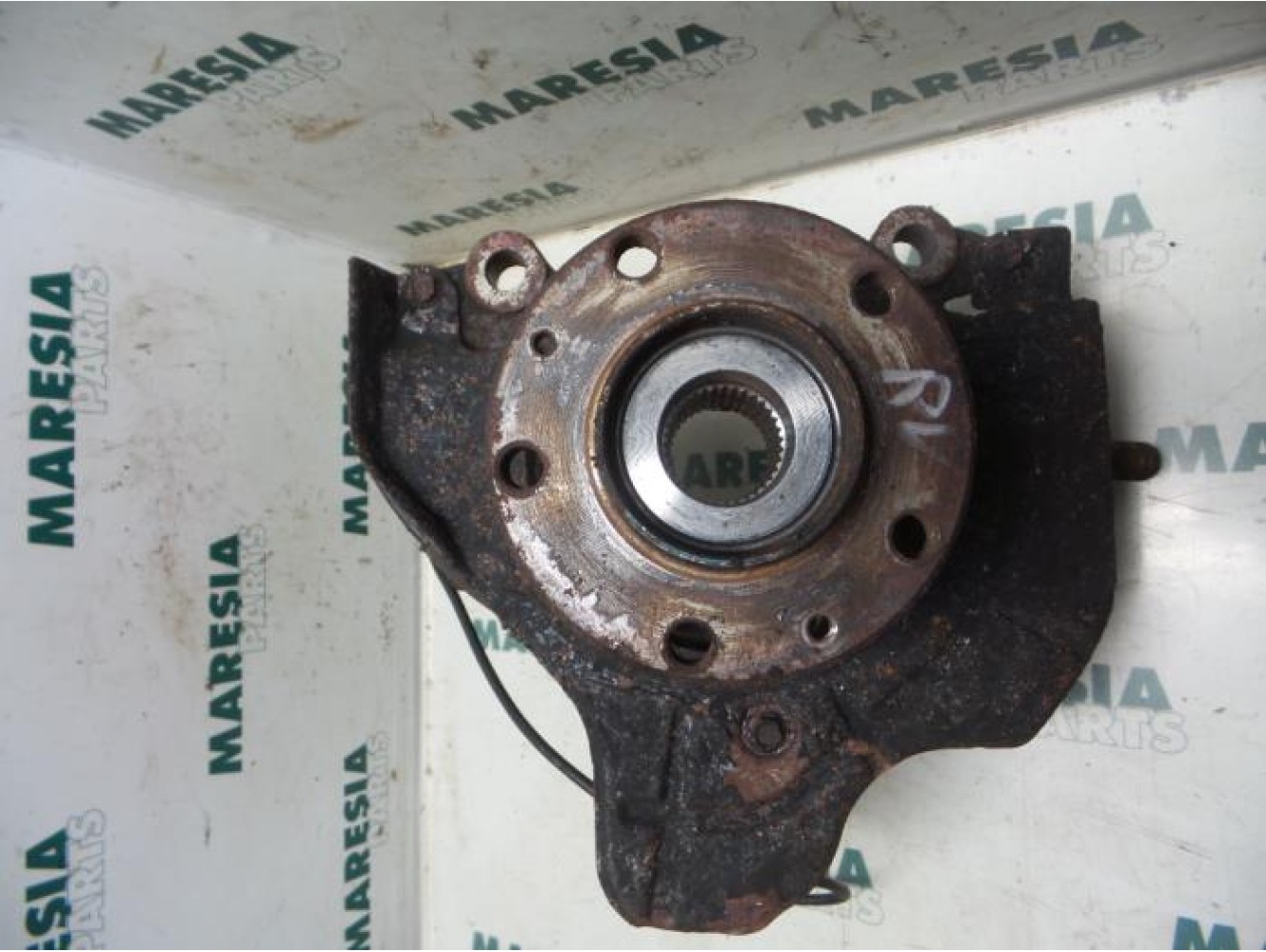 Fiat - Ducato - Knuckle, front right