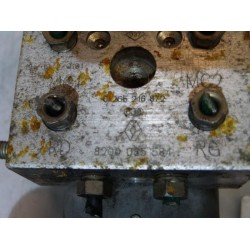 Renault - Clio - ABS Pumpe