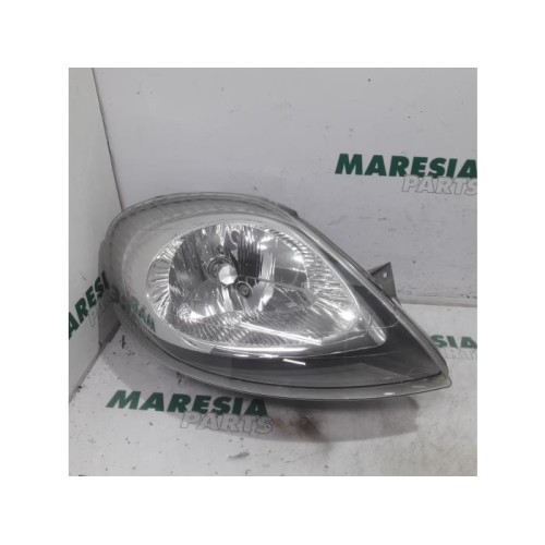 Renault - Trafic - Headlight, right