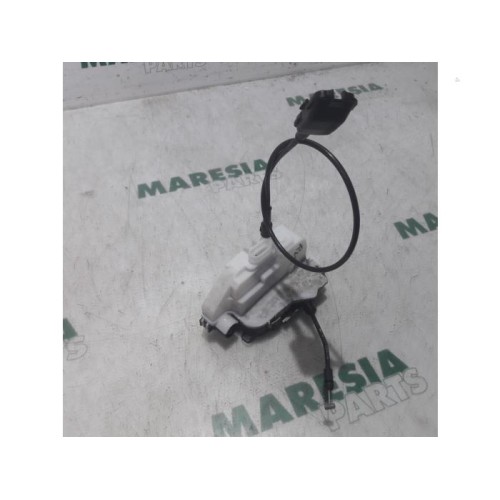 Renault - Megane Scenic - Front door lock mechanism 4-door, right