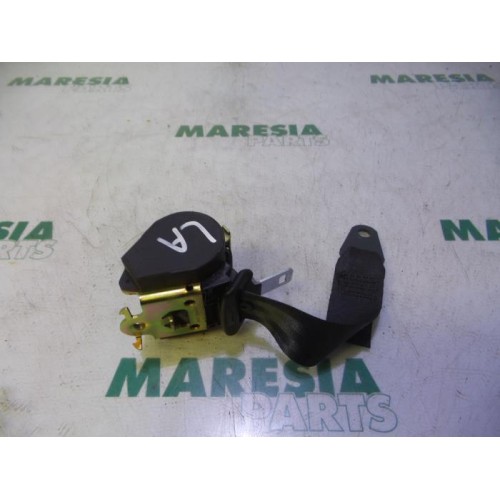 Peugeot - 206 - Sicherheitsgurt links hinten