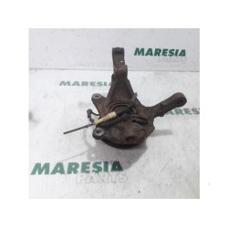 Renault - Trafic - Knuckle, front right