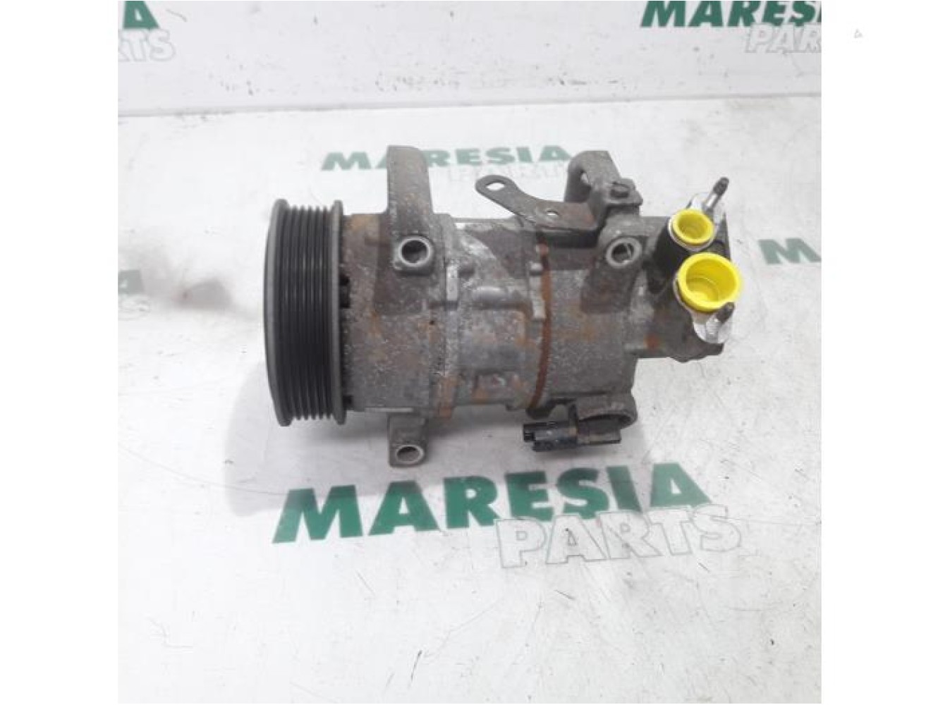 Peugeot - 208 - Air conditioning pump