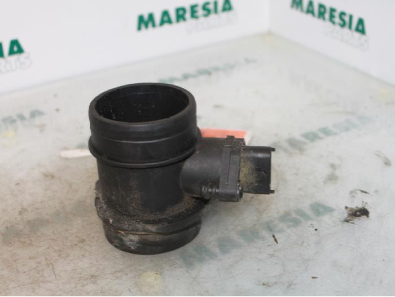 Alfa Romeo - 147 - Airflow meter