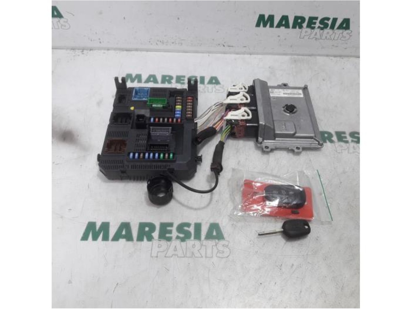 Peugeot - 208 - Engine management computer