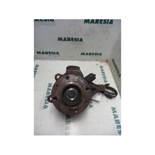 Citroen - Xsara - Knuckle, front left