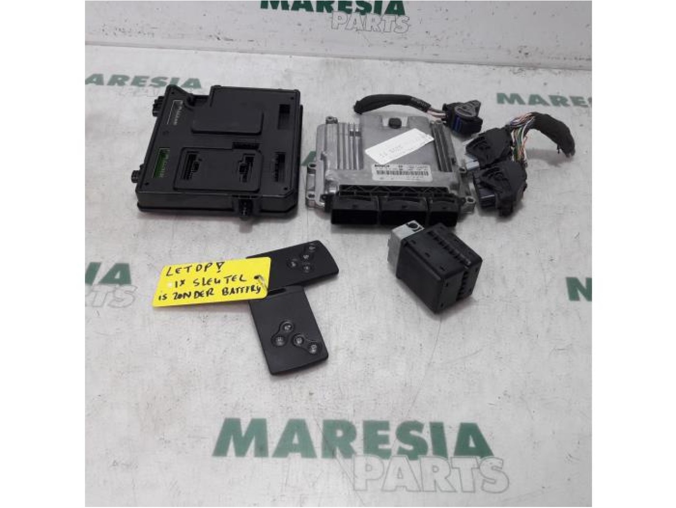 Renault - Scenic - Engine management computer