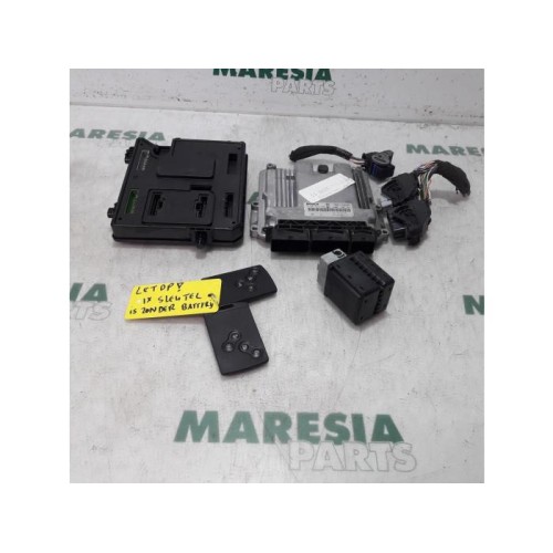 Renault - Scenic - Engine management computer