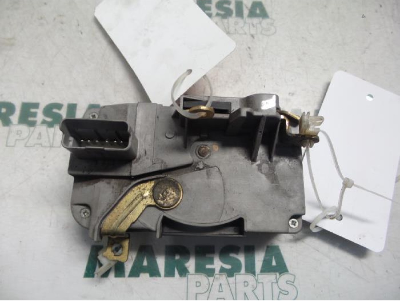 Citroen - C5 - Front door lock mechanism 4-door, right