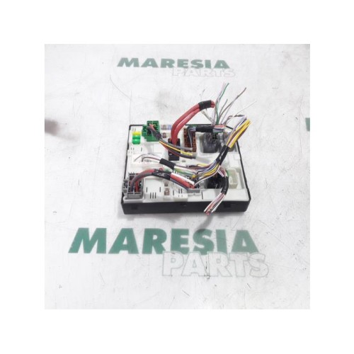 Renault - Scenic - Fuse box