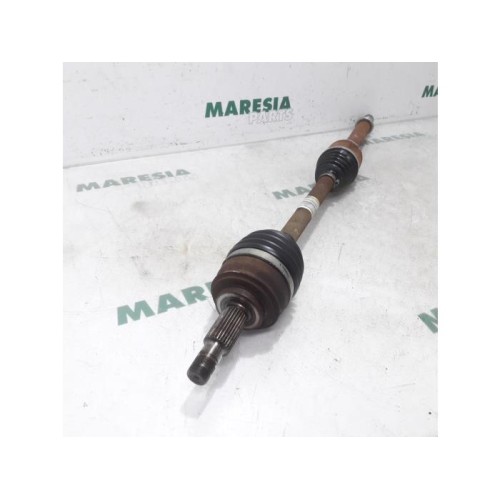 Renault - Scenic - Front drive shaft, right