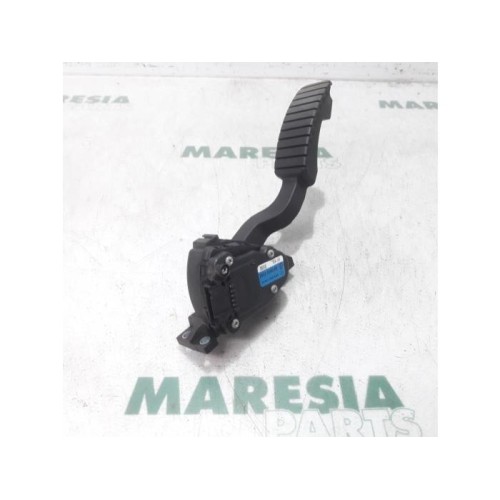 Renault - Laguna - Gaspedaalpositie Sensor