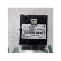 Renault - Megane - Navigation control panel