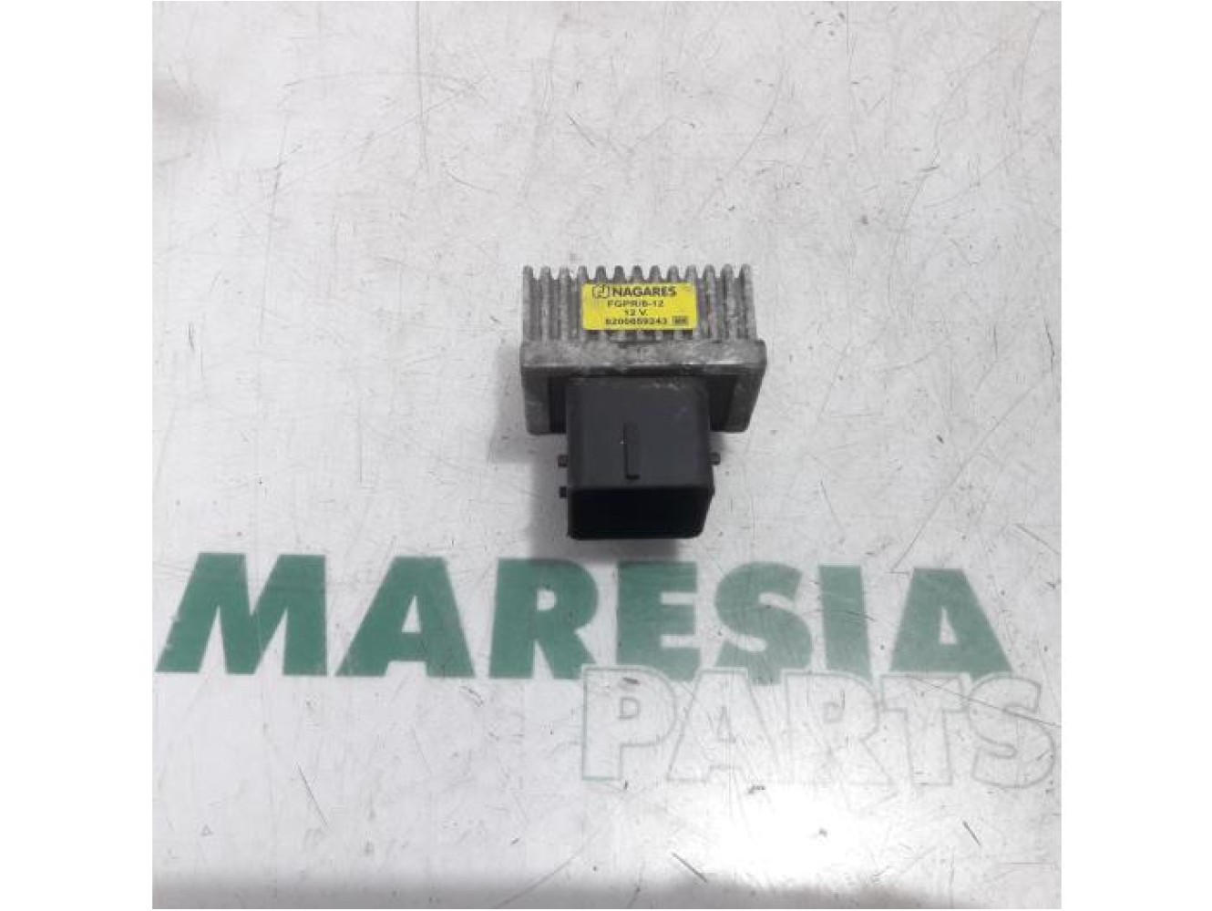 Renault - Megane - Glow plug relay