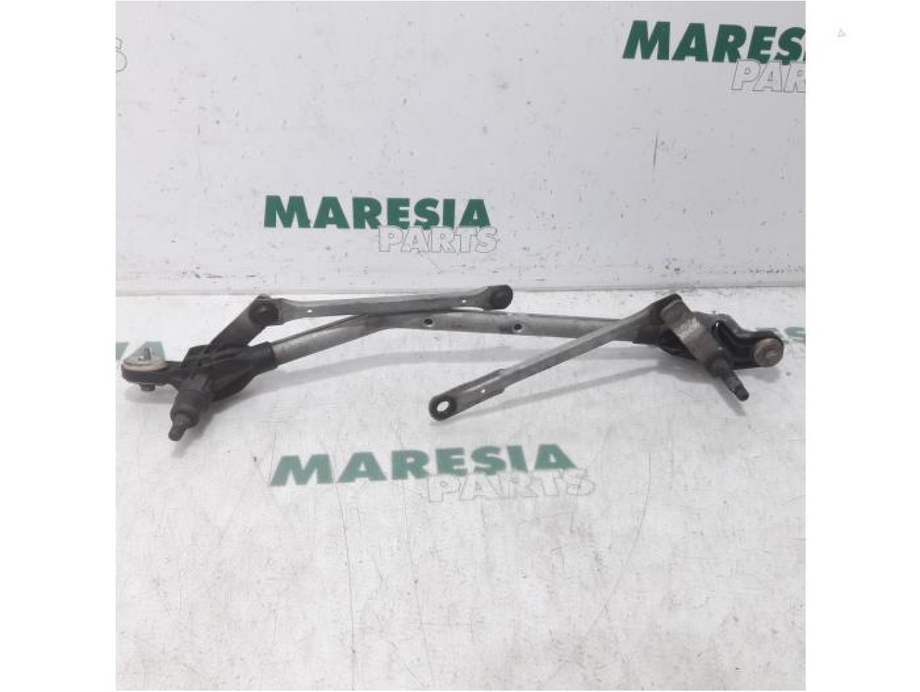 Renault - Megane - Wiper mechanism