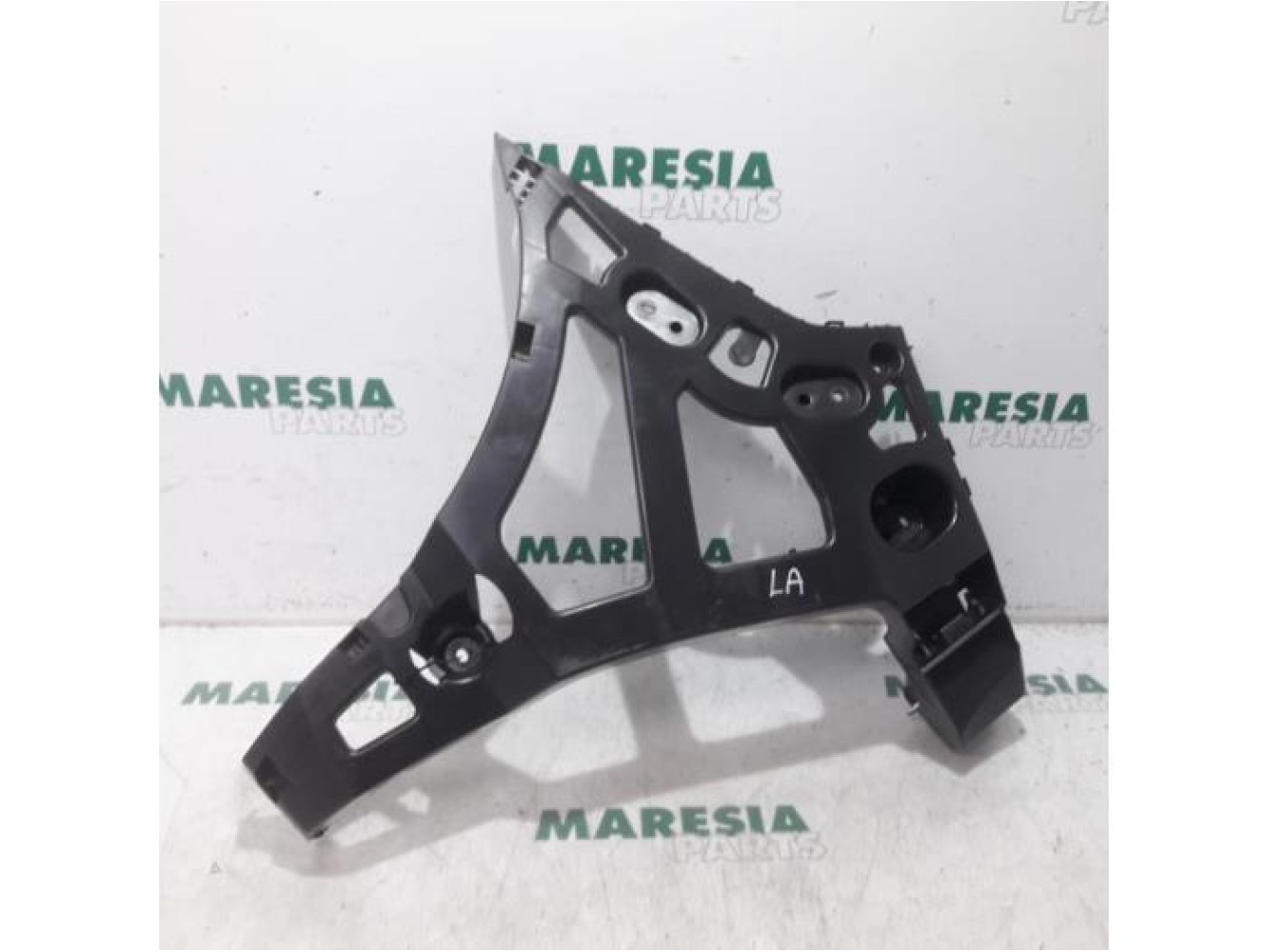 Renault - Megane - Rear bumper frame