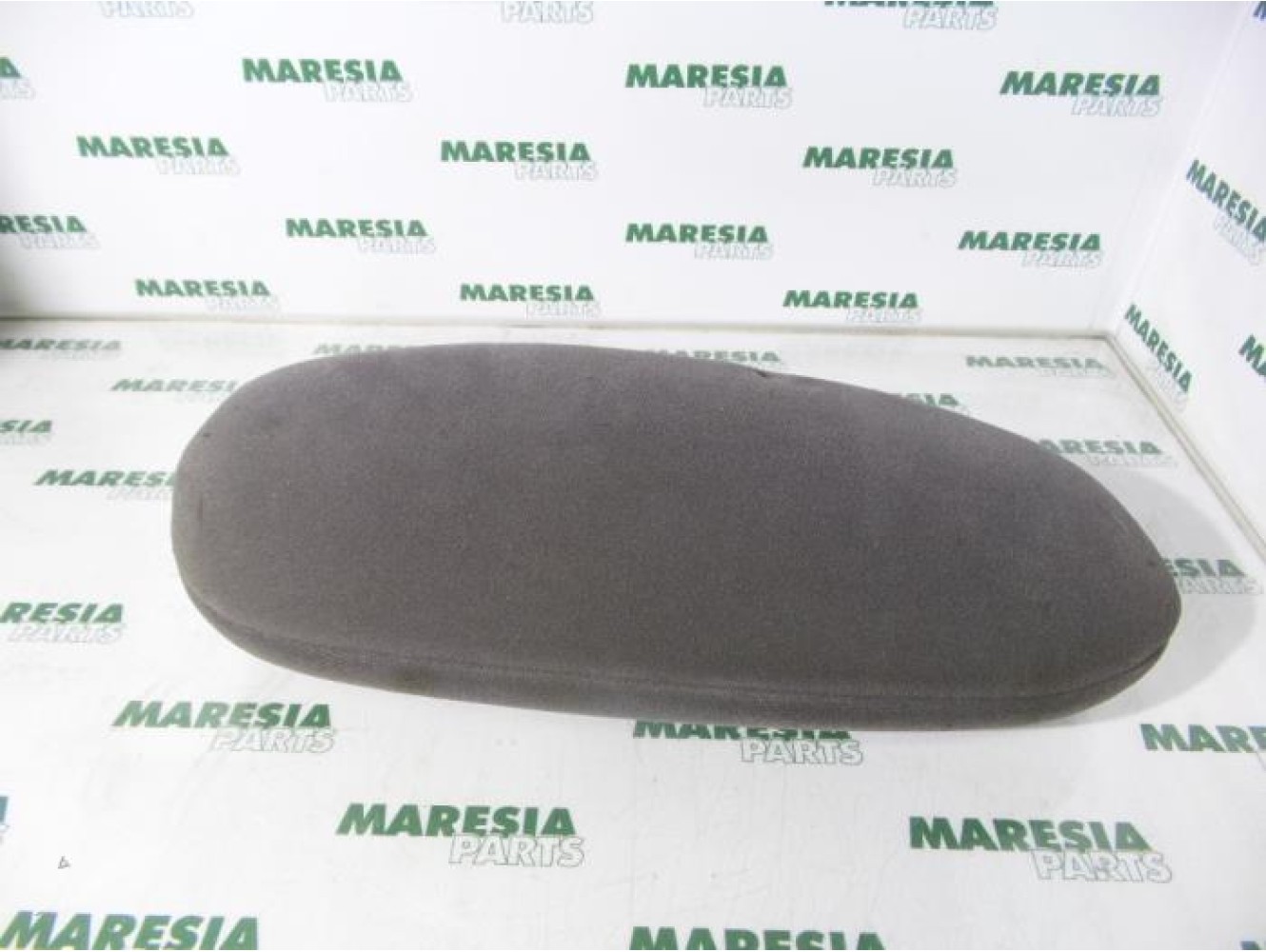 Citroen - C5 - Armrest