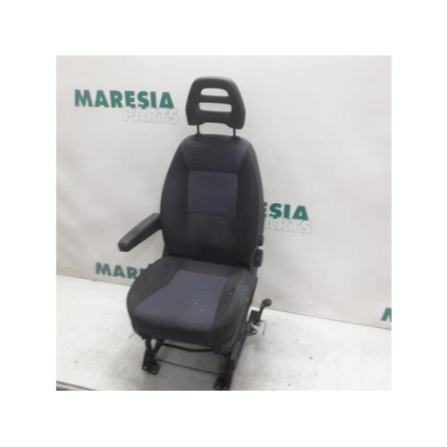 Peugeot - Boxer - Sitz links