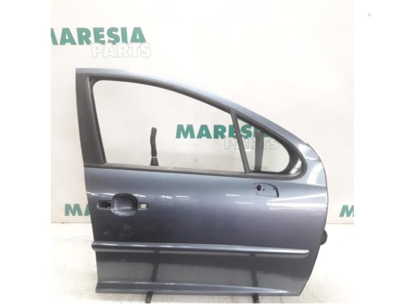 Peugeot - 207 - Front door 4-door, right