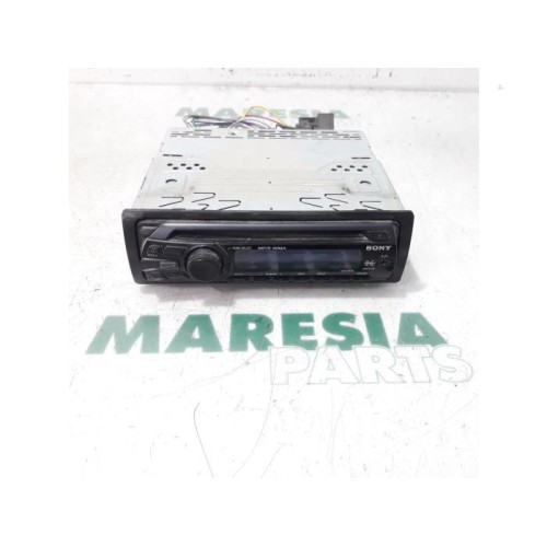 Miscellaneous - Miscellaneous - Radio/CD player (miscellaneous)