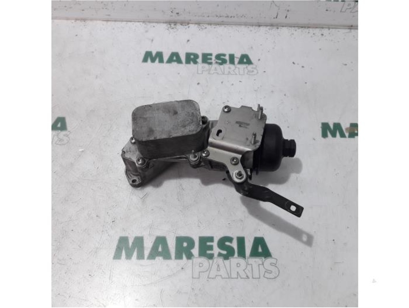 Citroen - C4 - Support filtre à huile