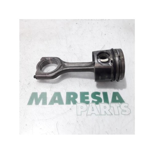 Citroen - C4 - Piston