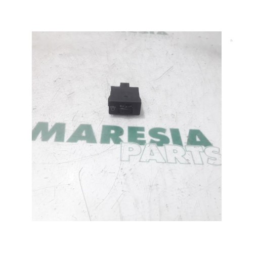 Peugeot - 207 - Headlight motor