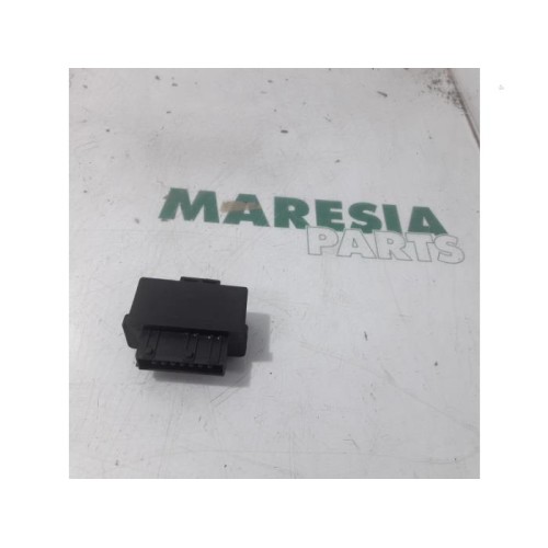 Peugeot - 207 - Relay