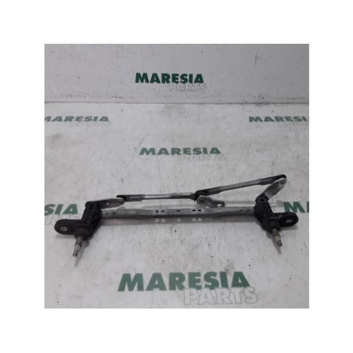 Fiat - 500 - Wiper mechanism