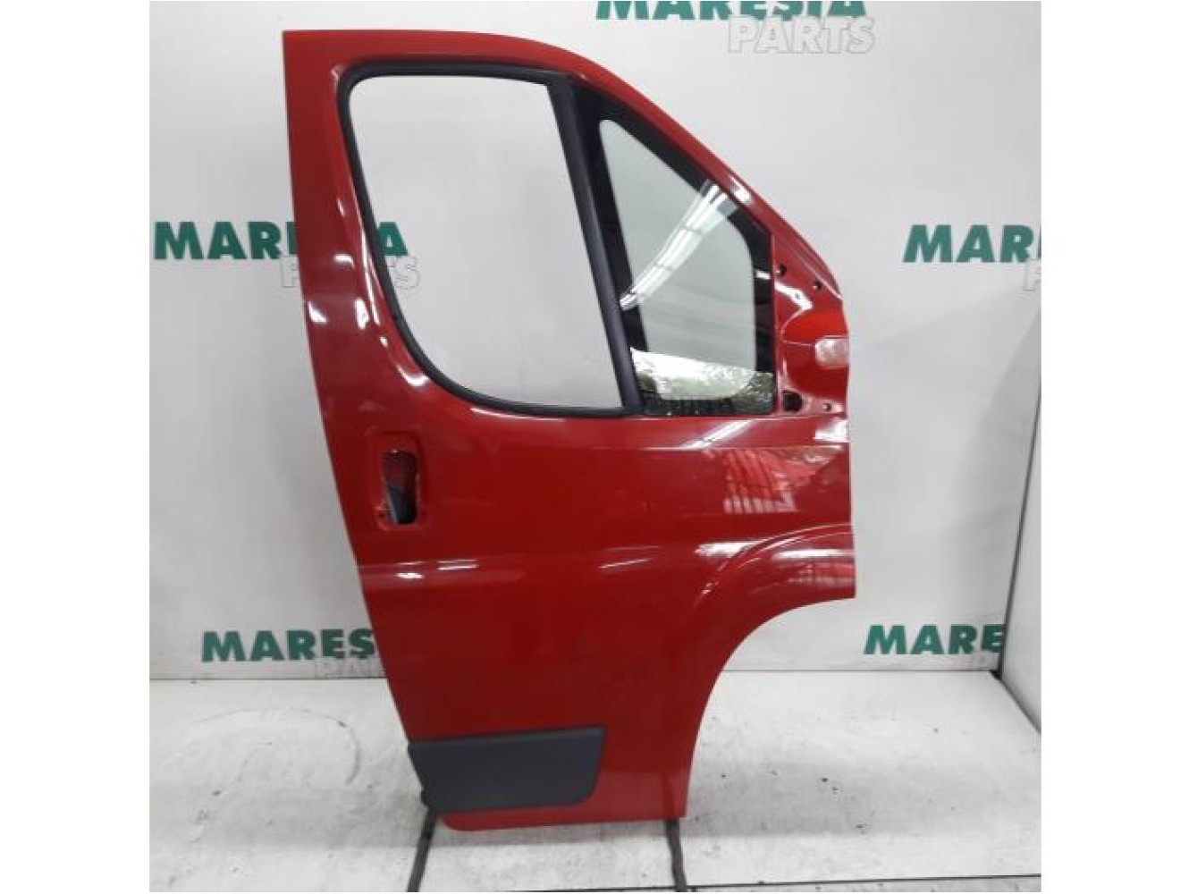 Fiat - Ducato - Door 2-door, right