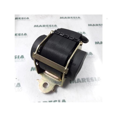 Peugeot - 407 - Sicherheitsgurt links hinten