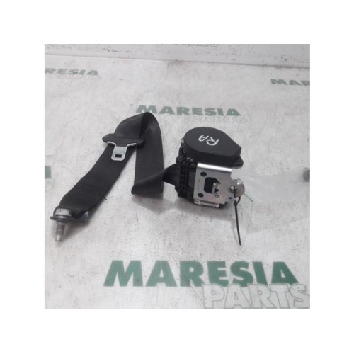 Peugeot - 207 - Rear seatbelt, right