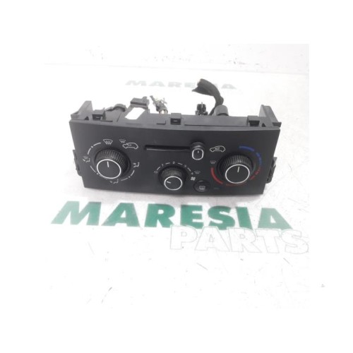 Peugeot - 207 - Heater control panel