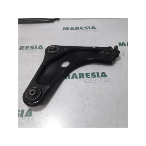 Peugeot - 207 - Front lower wishbone, right